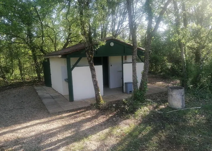 Emplacement Tente Camping Car